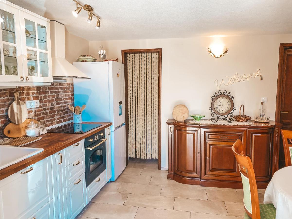 Holiday Home Istra Plomin Buitenkant foto